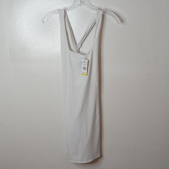 NWT Eleven by Venus Williams White My Heart in Palms Dress. Medium Tennis,Comfy - Picture 1 of 7